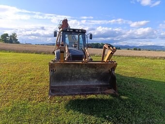 Traktorbagr Case 580 super r - 4
