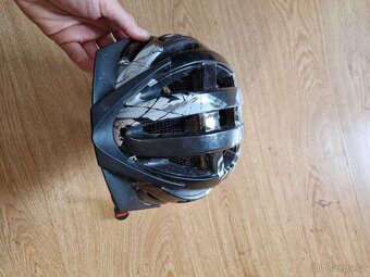 Cyklistická helma uvex - 4