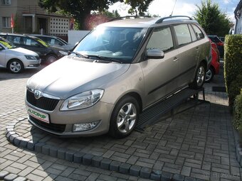 Fabia combi II 1,2-51 kW, 99.000,-Kč - 4