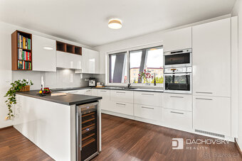 Prodej bytu 3+kk 104 m² - 4