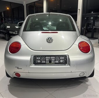 Volkswagen New Beetle, 2.0 Benzin Ojeté, 7/2000, 153 400 km - 4
