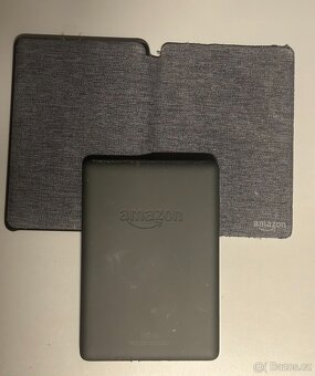 Amazon Kindle Paperwhite 10. gen čtečka knih 8GB + obal - 4
