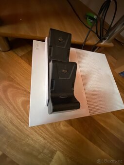 Xbox one s 500gb + 20her + ovladač - 4