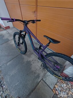 Santa Cruz Nomad - 4