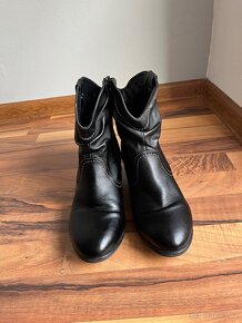 Klasické dámské kotníkové boty - 4
