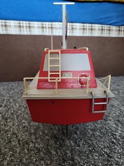 RC hasičská loď - 4