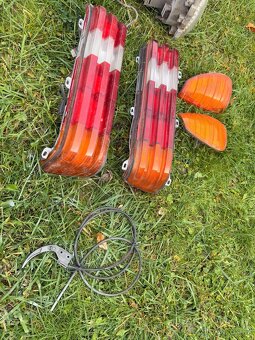 Díly Mercedes W123 piano - 4