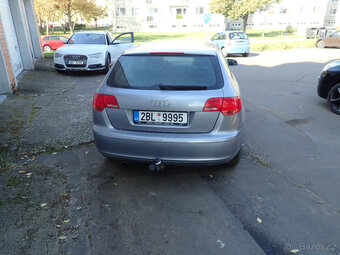 Audi A3 sportback 1,6 - 4
