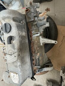 Motor Mercedes w115 220D - 4