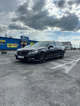 Mercedes W212 E350 4matic - 4