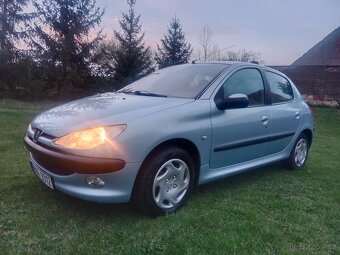Peugeot 206 1.4 r.v. 2002 - 4