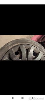 Plecháče 205/45 R16 Fabie originální poklice škoda 4ks - 4