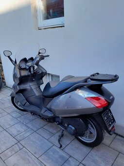 Aprilia Atlantic 250, výborný stav, po TK - 4