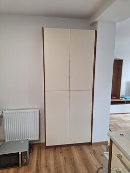 výroba skříní na míru - 4