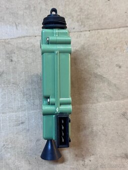 Motorek centralu vw t4 - 4