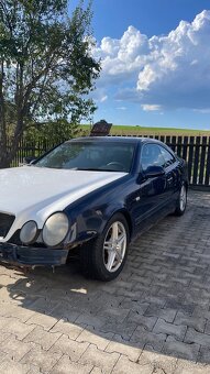 Mercedes-Benz CLK 200 - 4