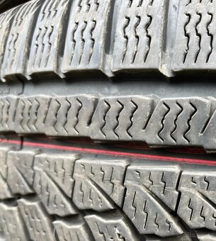 205/55 R17 95V XL zimní pneumatiky Nokian (3717) - 4