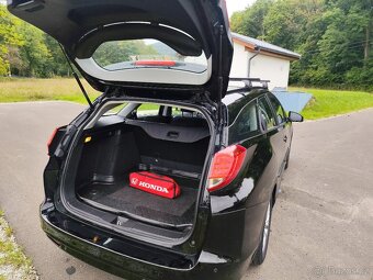 Honda Civic Tourer, 1.8i 104 kW, nové v ČR, řádný servis - 4