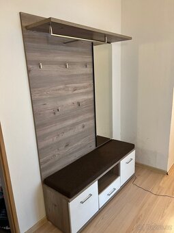 Předsíňová stěna - 4