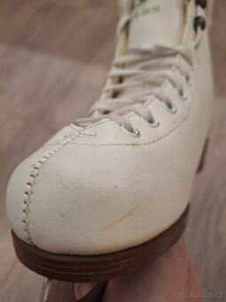 Botas STELLA jr dámské lední brusle 33EU - 4