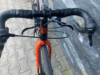 Gravel kolo - M rám - 4