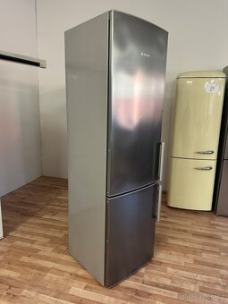 Lednice s mrazákem Bosch (238) - 4