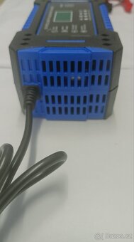 Nabíječka autobaterií 12V 6A nová, záruka - 4