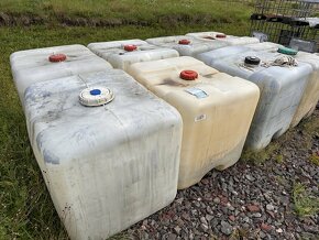 IBC nádrž / nádoba / bublina 1000l (po oleji) - 4