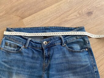 Dámské 3/4 kalhoty - 4