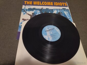 LP - WELCOME IDIOTS - 11 Outlined Epitaphs - DDR005 - 4