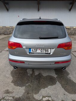 Audi Q7 - 4