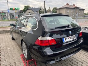 Prodám BMW E61 525d LCI 145kW combi - 4
