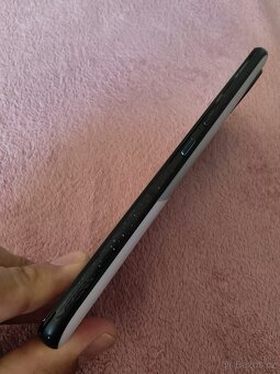 Herní telefon Asus Rog phone 7 - 4