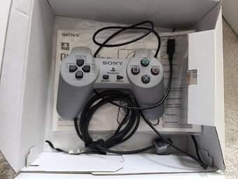 Sony PlayStation Classic - 4
