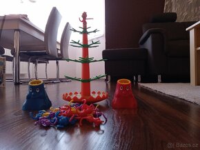 Swinging monkey - 4