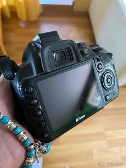 Nikon 3100 - 4
