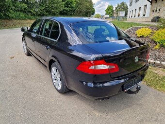 Škoda Superb 2 1,6 TDI, 77 KW xenony - 4