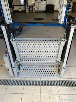 Elektrohydraulická zvedací plošina - 4