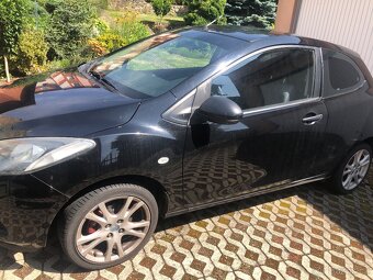 Mazda 2 - 1,4 benzín - 4
