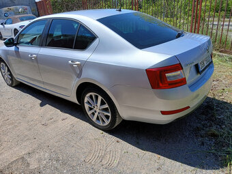 Octavia 3 2.0TDI 110kw 2015 Elegance - 4