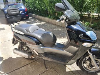 Prodám SKÚTR YAMAHA 300 - 4