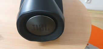 JBL Boombox - 4