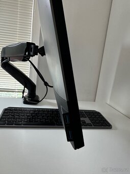 Monitor Dell UltraSharp 27" 2K IPS, model U2717D - 4
