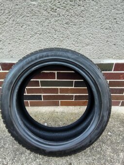 Zimní pneu 215/45R16 good year - 4