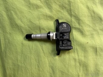 SNÍMAČ TLAKU PNEUMATIK TPMS TOYOTA /NOVÉ /ZARUKA - 4