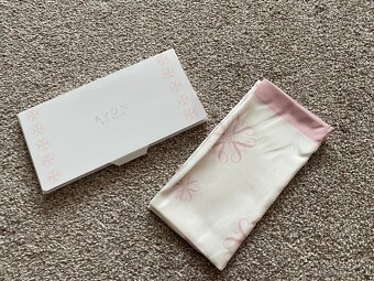 Nový dámský šátek Avon z hedvábí - decentní vzor, orig. bal. - 4