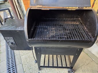 Peletový gril - 4