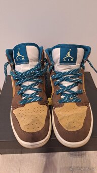 AIR JORDAN 1 MID SE(GS) vel. 37.5 - 4