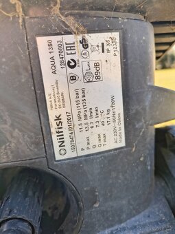 2x Wapka na nahradni dily - 4