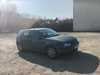 Golf 4 - 4